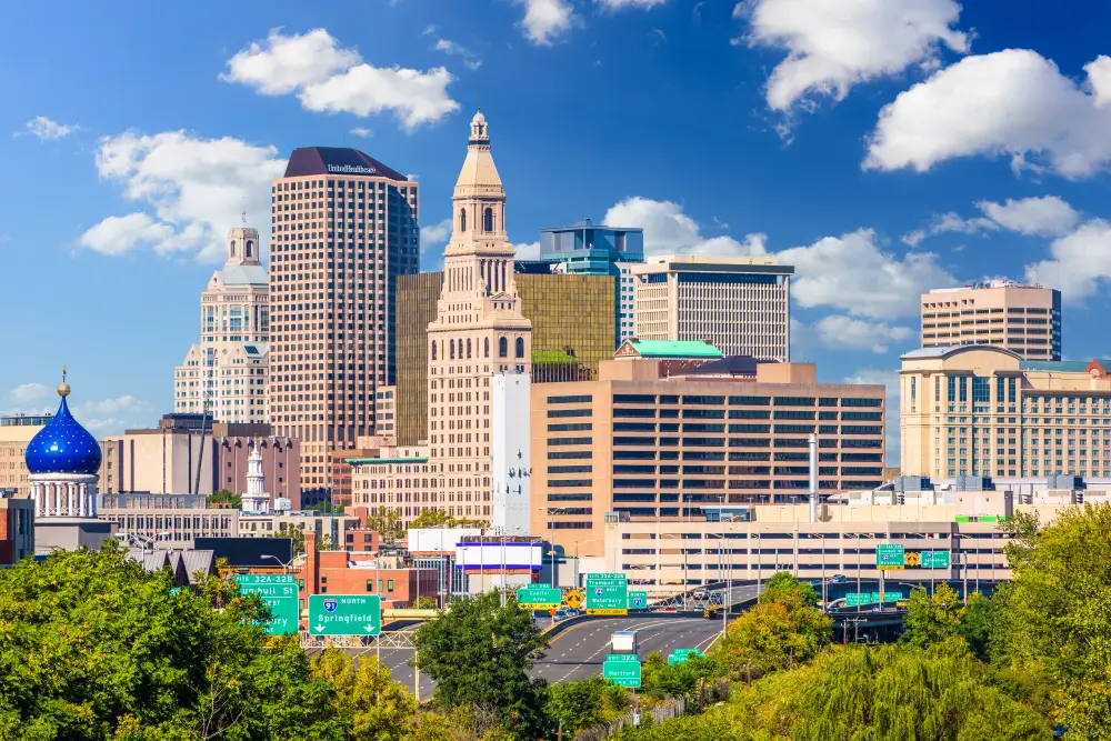 Hartford Connecticut skyline with downtown buildings — Connecticut DSCR Loans